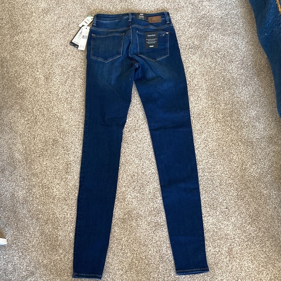 Mavi Denim Alissa High-Rise, Super-Skinny Dark Supersoft 36” Inseam Jeans - Picture 3 of 8